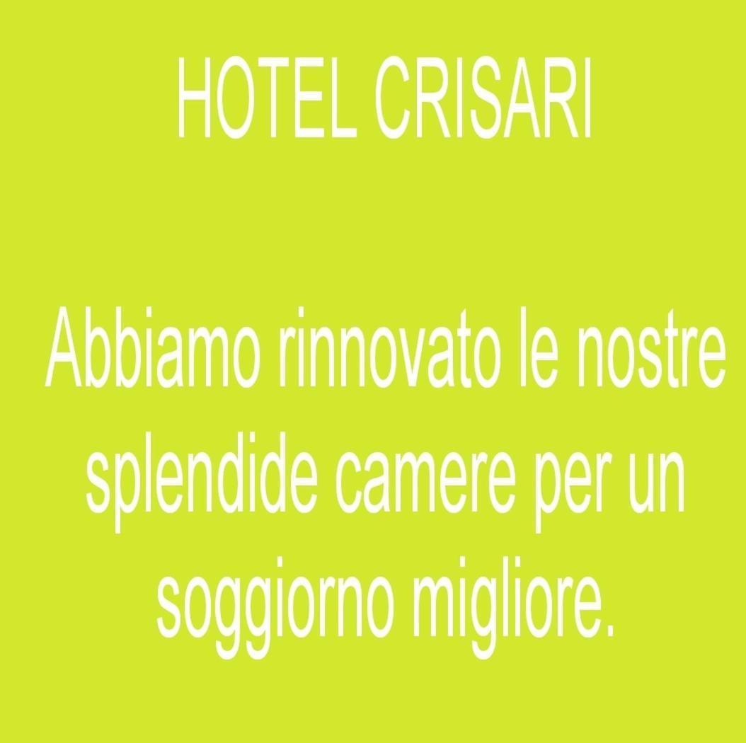 Hotel Crisari ナポリ エクステリア 写真